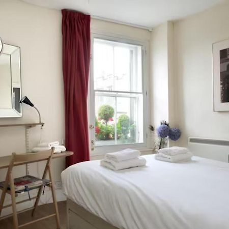 Royal Mile Apartment, 1 Minute From The Castle. Edinburgh Exterior photo