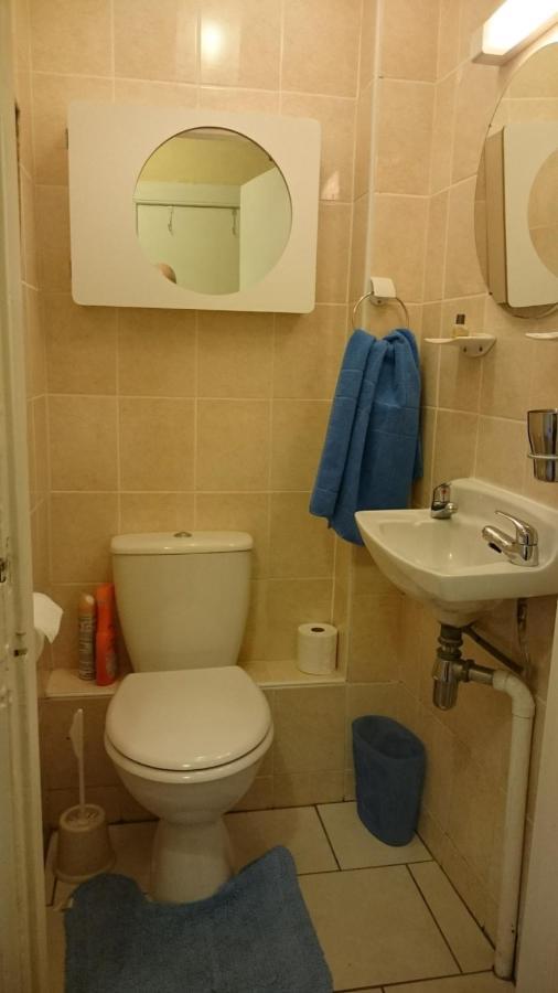 Royal Mile Apartment, 1 Minute From The Castle. Edinburgh Exterior photo